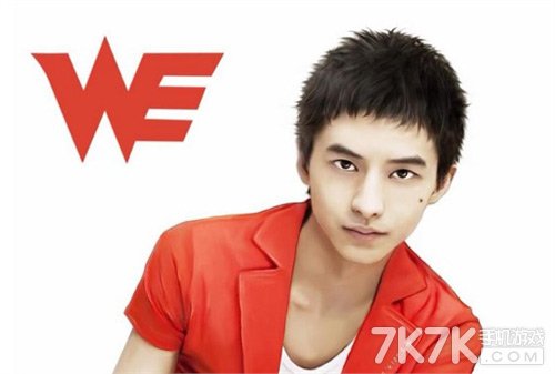 lol盒子爆草莓加入战旗TV