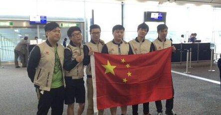 lol盒子爆皇族经理回应Uzi微博事件
